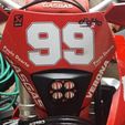 2025-03-19-gasgas-headlight.jpg GASGAS Enduro 2025 headlight