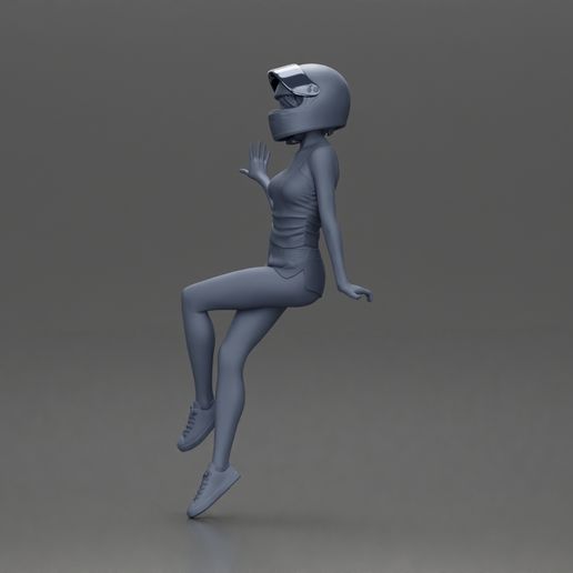 3DG1-0012.jpg Женщина в красной рубашке и шлеме сидит на мотоцикле