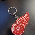 wings-keychain.jpg NHL Hockey Team Logo Keychains