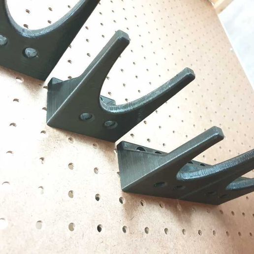 WhatsApp_Image_2019-07-30_at_20.39.28_3.jpeg Gancho para suporte de espingarda