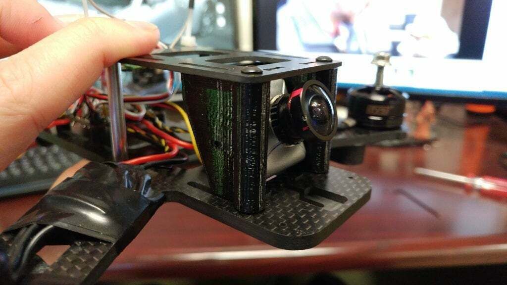 Free STL file QAV250 Skyplus Camera mount 30 Degrees・3D print design to download・Cults