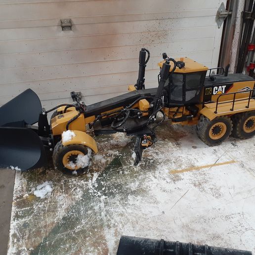 20251217_184234.jpg 3d-печатный грейдер