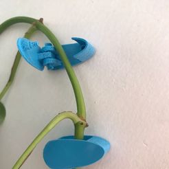 Leaf-5.jpg Archivo STL Climbing plant clip / Clip para enredaderas・Modelo imprimible en 3D para descargar