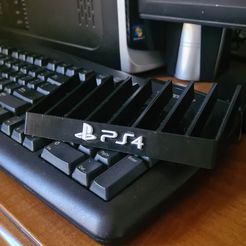 346167421_634255961913141_6381769287303794980_n.jpg STL-Datei PS4 GAMESTAND・3D-Druckvorlage zum Herunterladen