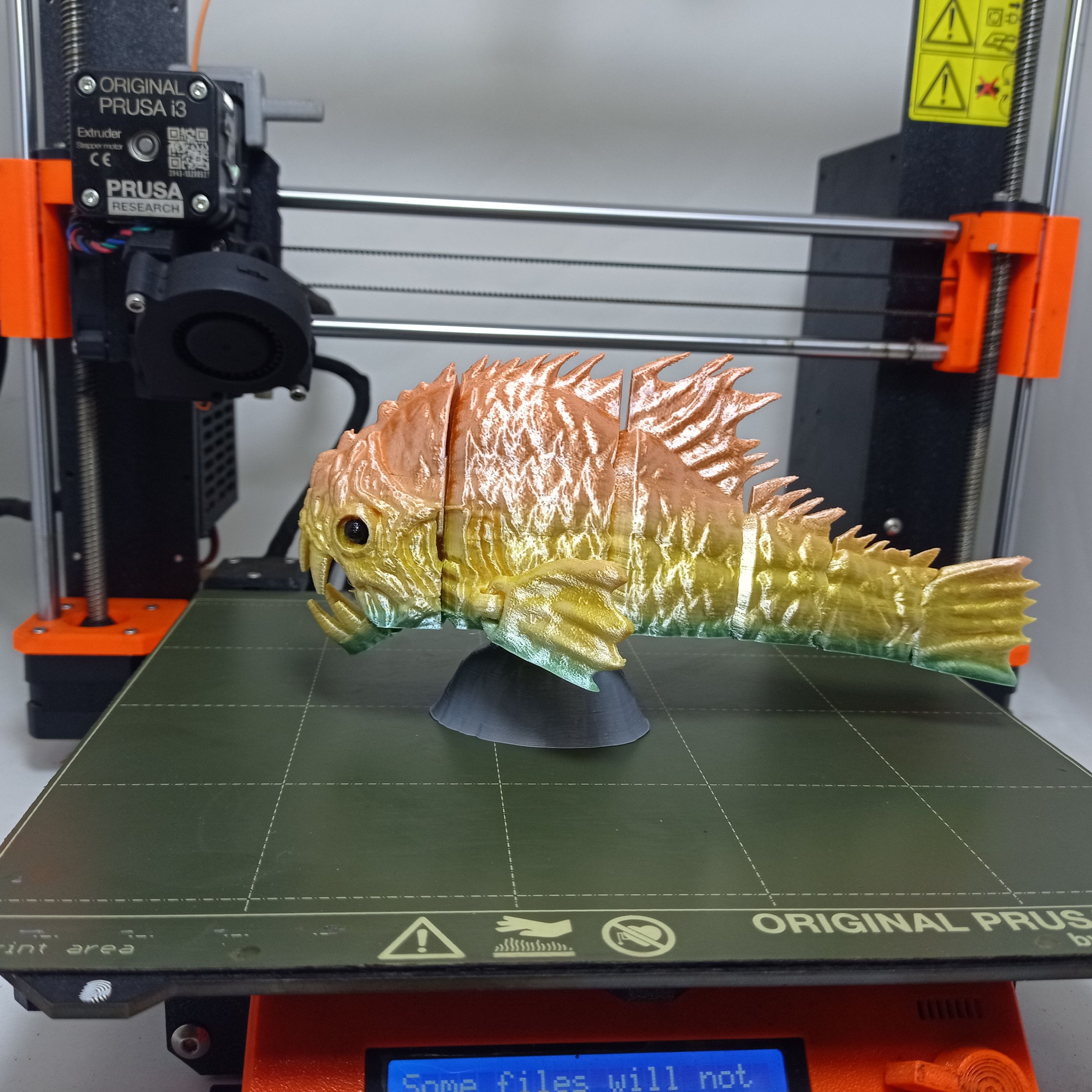 " a4" tad ’ " LAs \ oie. ee) a) = — ; a SS STL file Articulated Print-In-Place Monster Piranha・3D printer design to download, Avoline3D
