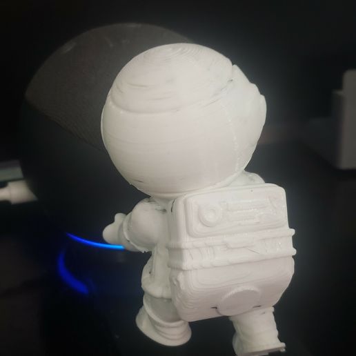 20221124_164941.jpg Suporte Alexa Echo Dot 4a e 5a Geração O Astronauta e sua Lua