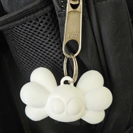 Cod358-Axolotl-Keychain-4.jpeg Axolotl Keychain