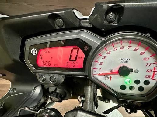 fazer 800 speedometer housing