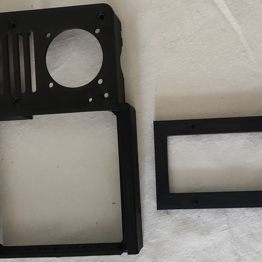 3b4f40cf-f011-4dd0-9988-d9ad3135ce95.jpg Caixa Rock Pi 4 c+ com extensão GeekPi GPIO