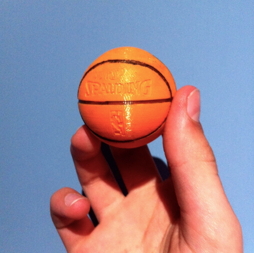 Capture d’écran 2016-12-08 à 12.27.34.png Archivo STL gratis Spalding Basketball・Plan para descargar y imprimir en 3D, Mathi_