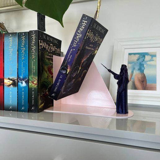 photo_2025-03-25_13-49-19-2.jpg Harry Potter - Floating Book Holder - Dumbledore