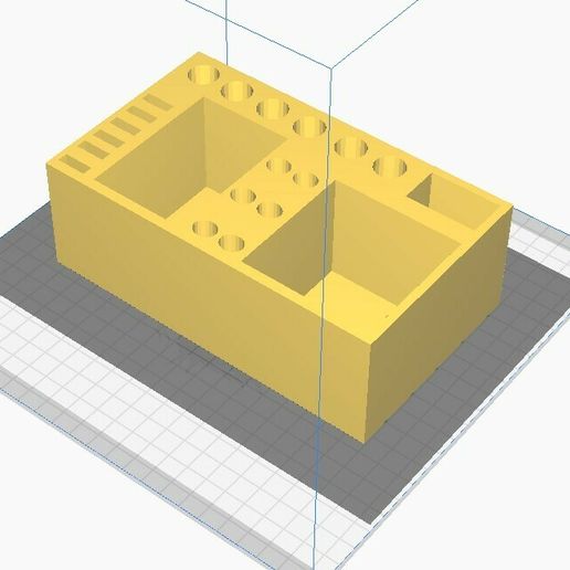 Table / Classroom Caddy Organiser 3D model