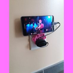 20180331_110041.jpg Smartphone wall station on electrical outlet