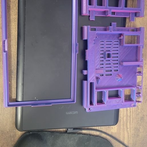 2c16483d-4c2d-4de4-8da6-dc804f6793d3.jpg PC case LCD screen enclosure