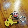 IMG_20230508_183356.jpg Pikachu and Pokeball - Keychain