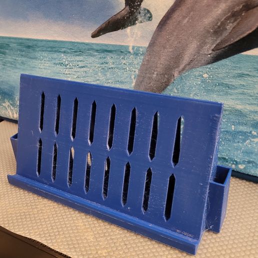 A simplified tablet stand