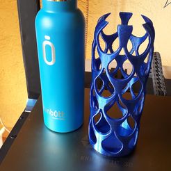 5 & m | bY b : iP STL file Protective cover for water bottle・3D print design to download