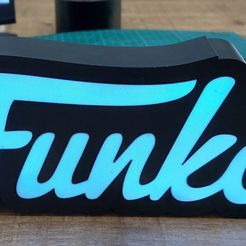 Funko-Led-Lamp-Foto.jpg Archivo STL Funko Lámpara Led・Diseño imprimible en 3D para descargar
