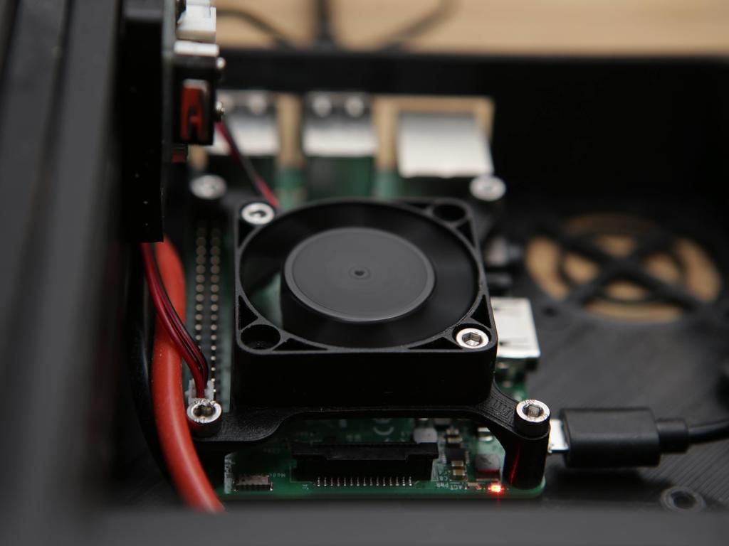 Download free STL file Raspberry Pi 40mm Fan Mount • 3D printing model ...