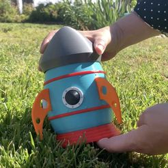 Screen.jpg 3D file Rocket Ship for Bonne Maman Jars!・3D printer design to download