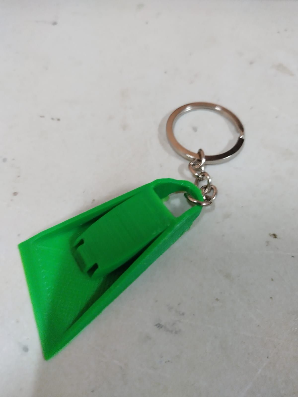 STL file diving fins keychain // diving fins keychan・Model to download and 3D print・Cults
