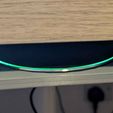 PXL_20251226_235053826.MP.jpg Support pour chargeur sans fil sous le bureau