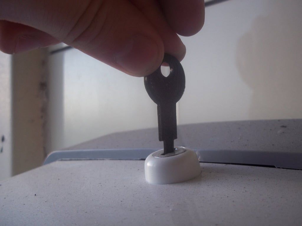 Download free STL file Paper towel holder key for Paredis 3 • 3D