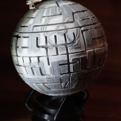 DSC08696.jpg Death Ball - The Death Star Rubik's Cube Labyrinth