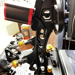 IMG_7537.jpg Asetek Pagani Huayra R Pedal - SIMAGIC P-HPR Haptic pedals Support