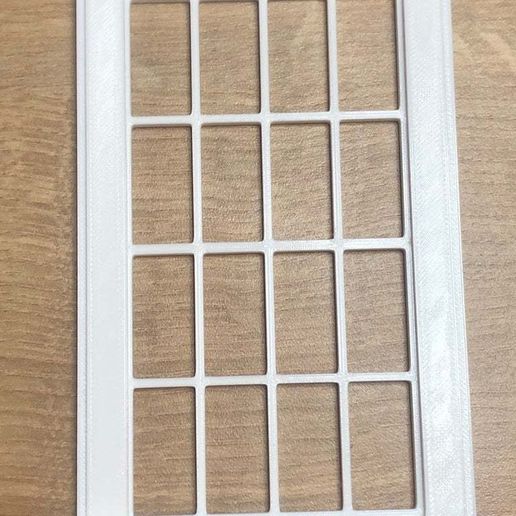 IMG_8808_kopie.jpeg Window for dollhouse