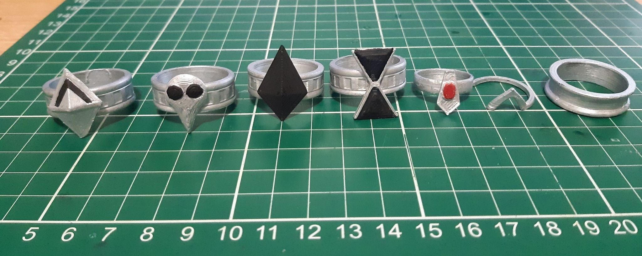 3d-print-hu-tao-ring-set-for-cosplay-genshin-impact-made-with-ender