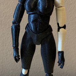 Figurine femelle articulée posable, ToysandFun
