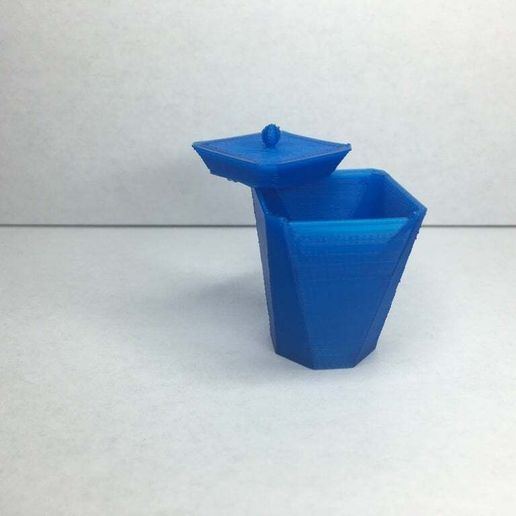 2016-01-06_19.23.49.jpg Mini papelera de sobremesa