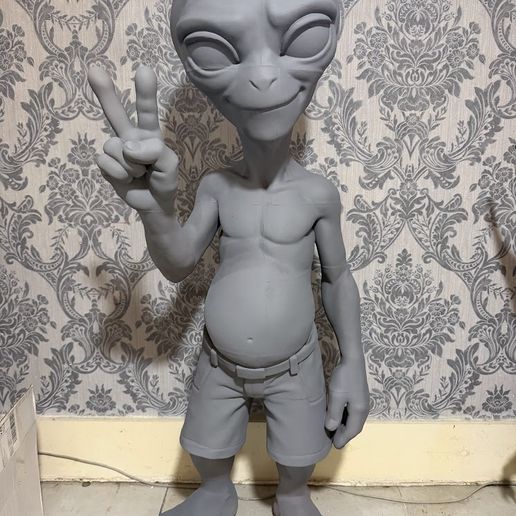 4FT GREY ALIEN