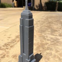 img-1435.jpg Free 3D file Empire State Building - New York City・3D print design to download