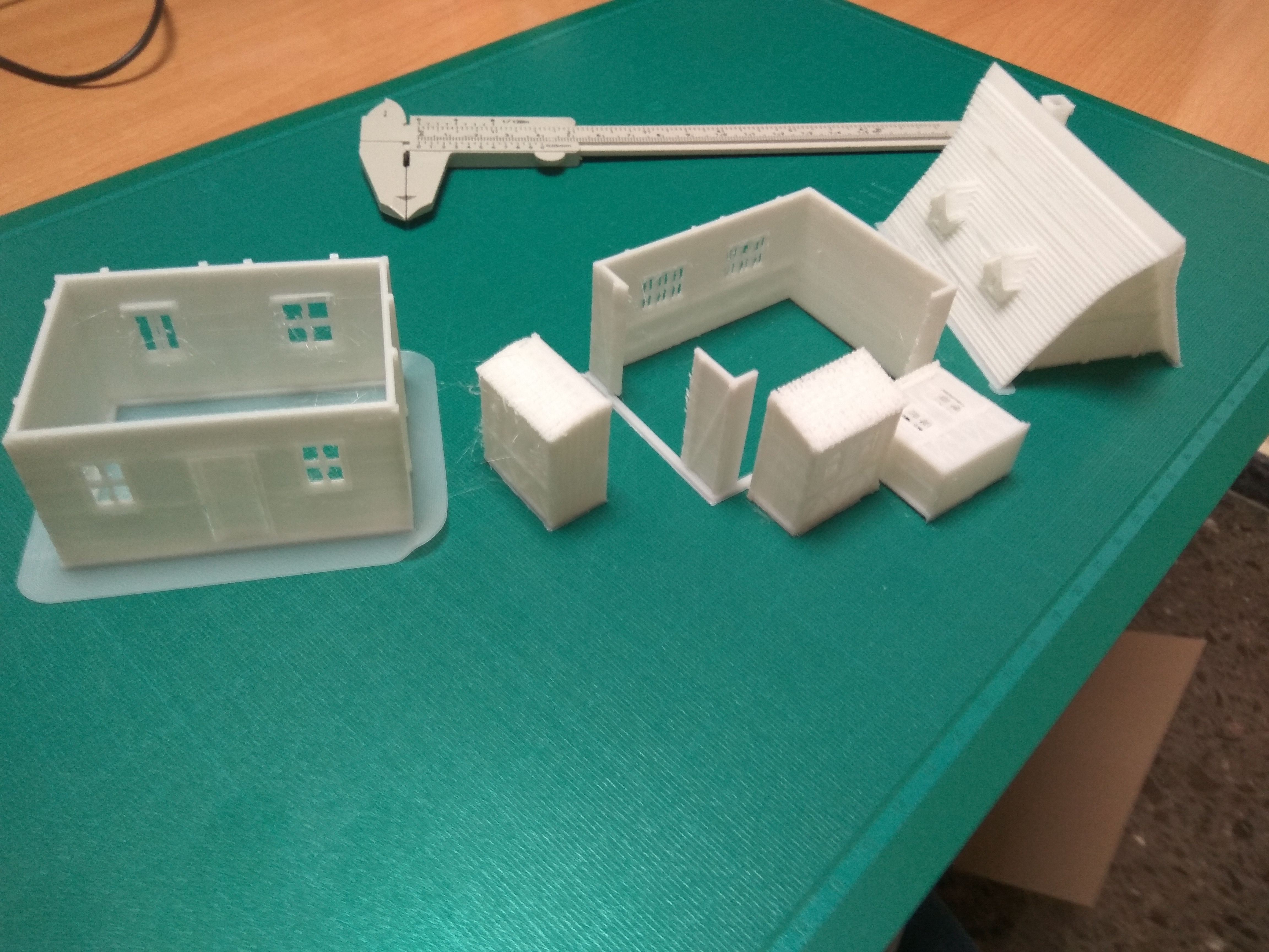 IMG_20210129_102914.jpg Download STL file Medieval house H0 • 3D printable design, javherre