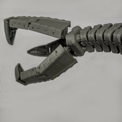 2e615cdd-2848-4a74-b1b8-506a36b4cb2f.jpg Mechanical Tentacle DR Octopus (Articulated)