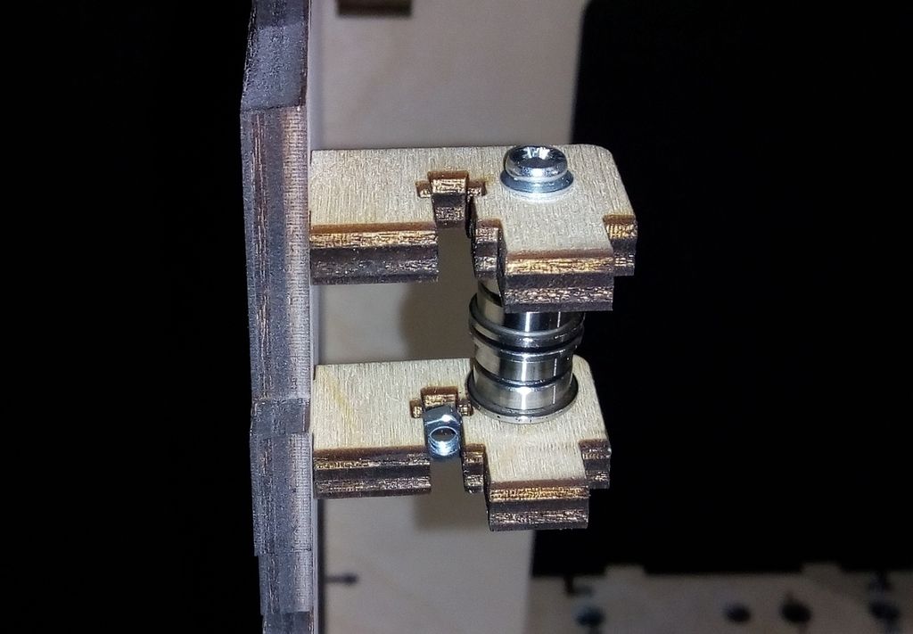 Download free STL file XY axis F693ZZ bearing mount for Good Bot