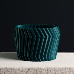 round_zigzag_plant_pot_by_slimprint_3D_model.jpg Round Zigzag Plant Pot, Vase Mode & Shelled