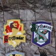 DSC_1875.jpg 4x Harry Potter House crests puzzle