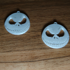 Capture d’écran 2017-06-15 à 10.22.09.png Бесплатный STL файл Jack Skellington earring・3D-печать объекта для загрузки