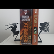 sanderson_Bookmark.png Sanderson Bookends