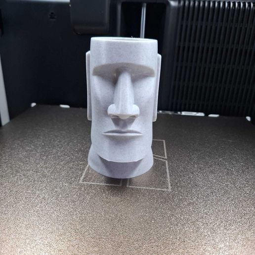 88b18a43-8afc-40b2-b75e-186ebcd4e152.jpg Moai-Kopf