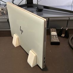 thumbnail_IMG_0947.jpg STL-Datei HP Laptop-Vertikalständer・3D-druckbare Vorlage zum herunterladen
