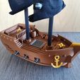 Pirates-6.jpg PIRATE BOT-SHIP --> NO Supports / Easy assembly