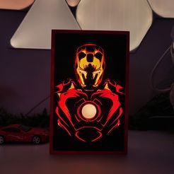 1000023402.jpg Lightbox Iron Man