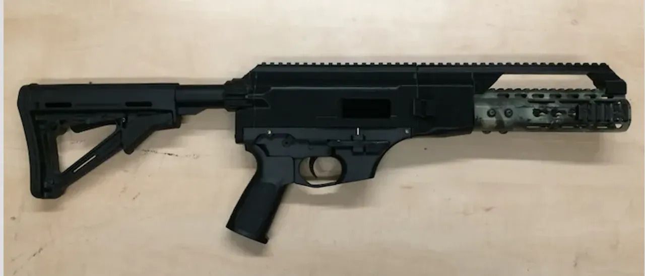 Free STL file FGC-9 MKIISD FGC-6 MKII UNW free floating AR handguard ...