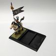 Base-printed-with-Mini.jpg 3x1 Extended Regiment Cavalry Base pour utiliser vos figurines de cavalerie en 25x50mm pour le nouveau format de base 30x60mm de l'Older World
