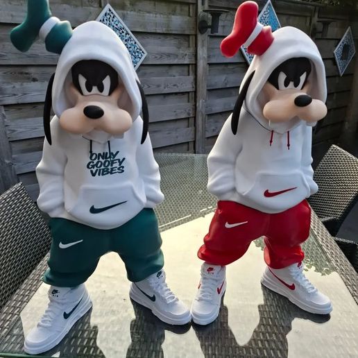 1000115219.jpg Goofy Urban Vibes