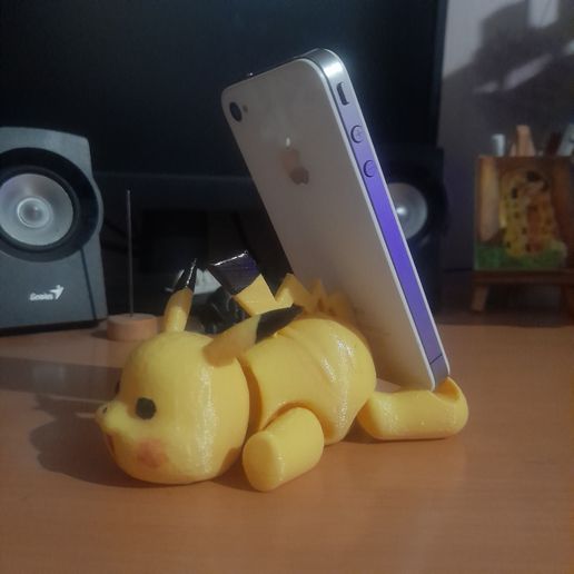 Flexi-Pikachu-Phone-holder-3.jpg Flexi Pikachu Phone holder